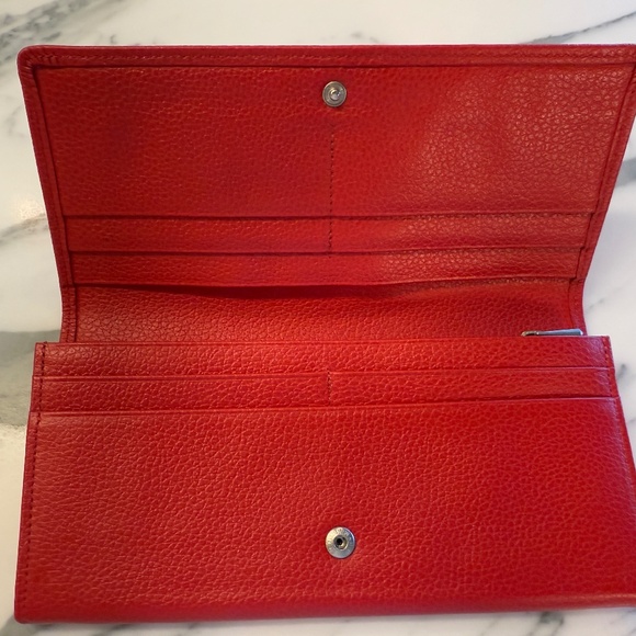 ❤️Longchamp Pebbled Leather Continental Wallet❤️ - Picture 1 of 5